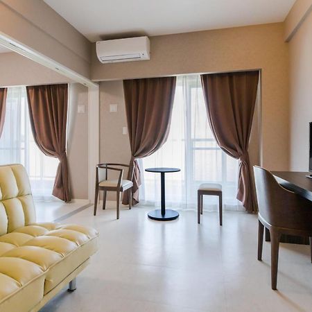 Mr.Kinjo Inn Children Medical Care Center Haebaru Екстер'єр фото