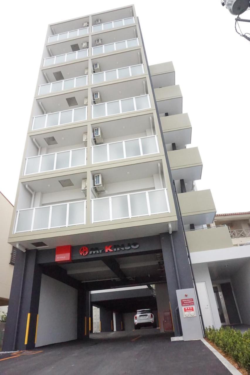 Mr.Kinjo Inn Children Medical Care Center Haebaru Екстер'єр фото