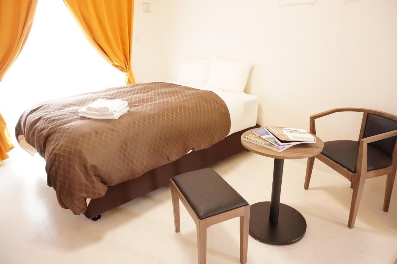 Mr.Kinjo Inn Children Medical Care Center Haebaru Екстер'єр фото