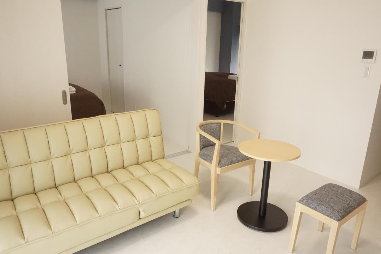Mr.Kinjo Inn Children Medical Care Center Haebaru Екстер'єр фото