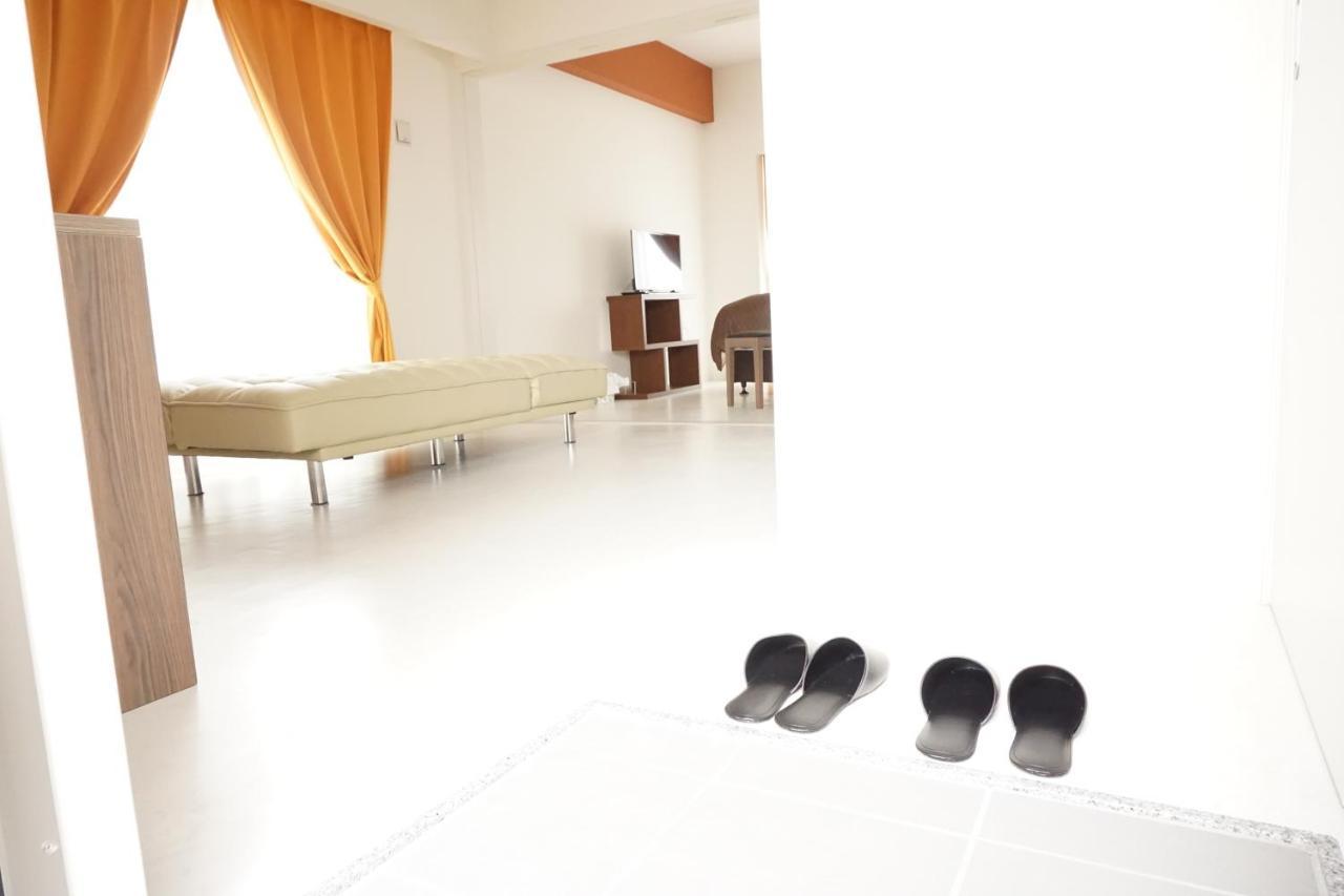 Mr.Kinjo Inn Children Medical Care Center Haebaru Екстер'єр фото