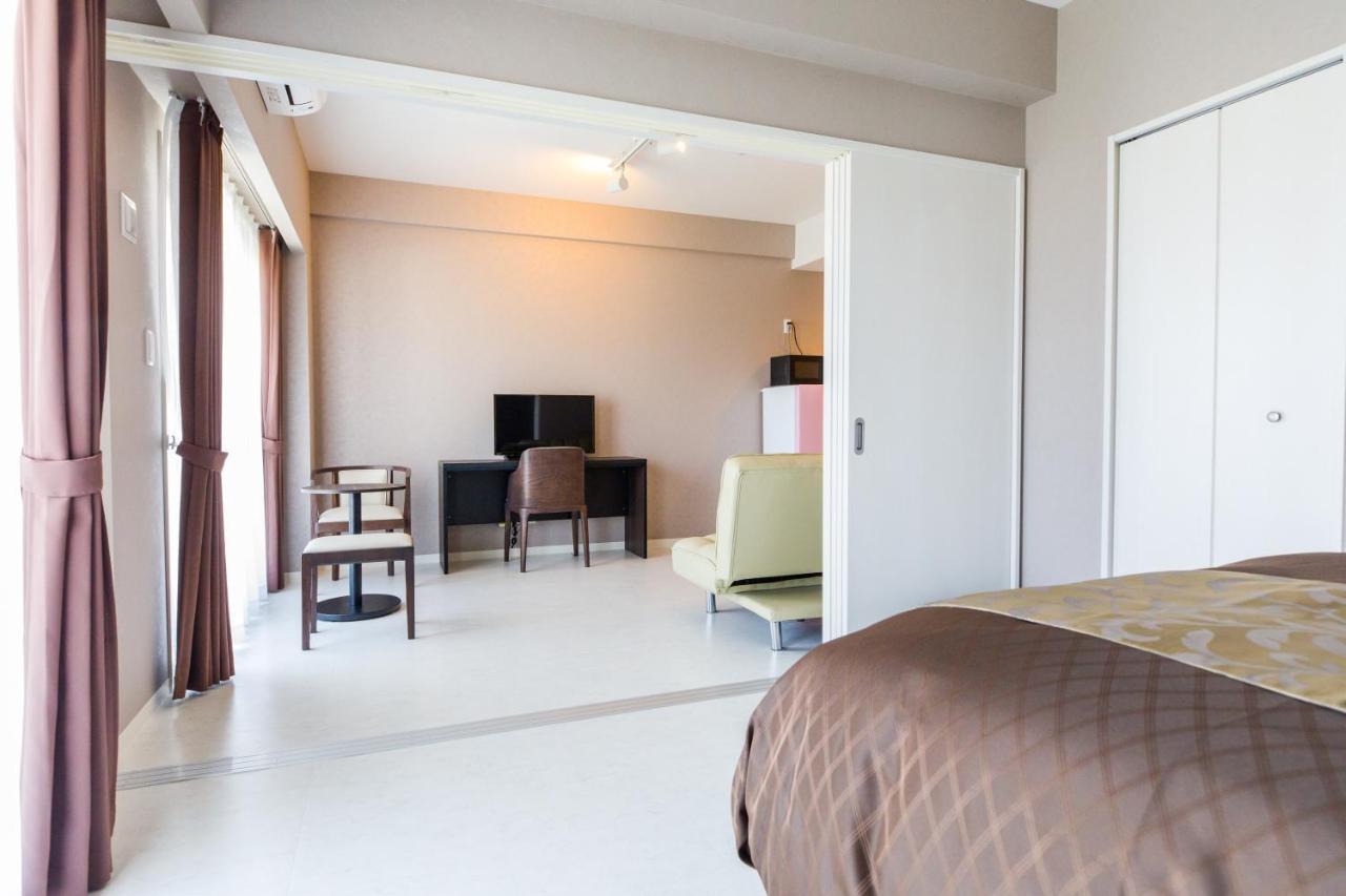 Mr.Kinjo Inn Children Medical Care Center Haebaru Екстер'єр фото