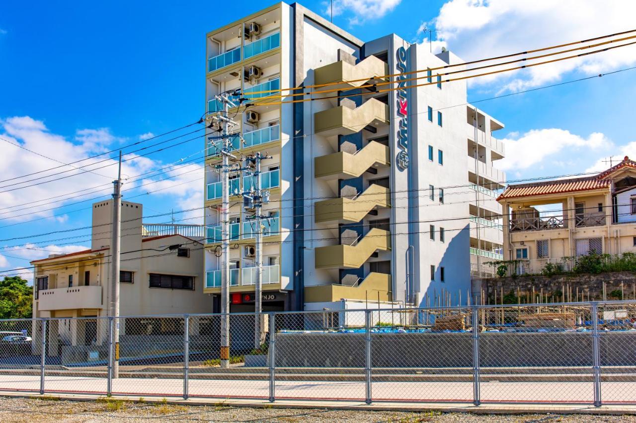 Mr.Kinjo Inn Children Medical Care Center Haebaru Екстер'єр фото